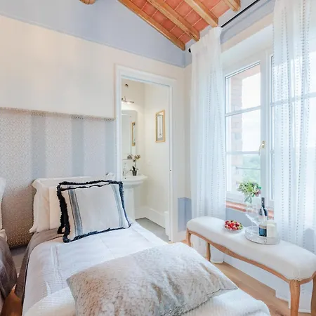 Luxury In The Hills Of Lucca 빌라 *